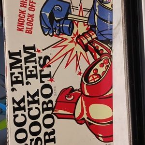 Rock em sock em robots